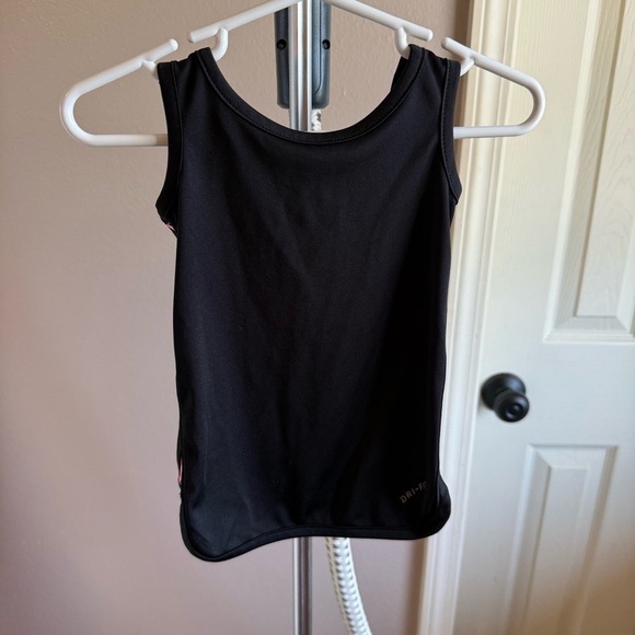 Nike Toddler girls Dri-Fit Black Tank Top with Pink Swoosh-size 2t - Picture 4 of 7